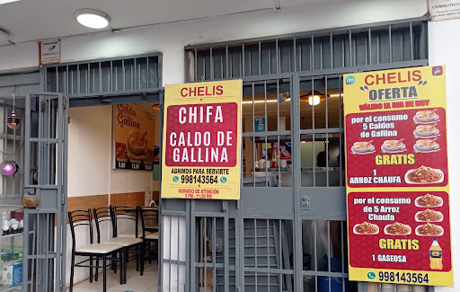 CHELIS Chifa, Caldo de gallina y más