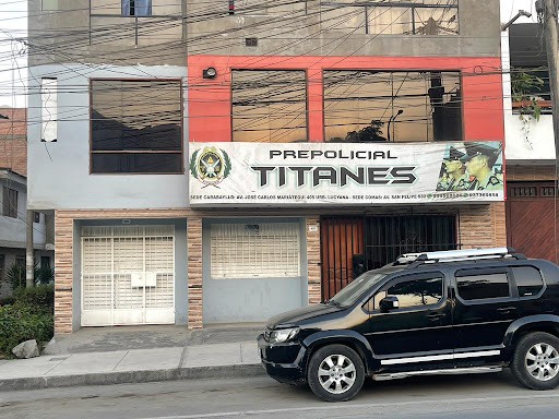 Prepolicial Titanes